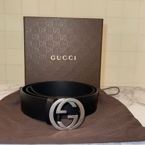 Authentic Gucci Men’s Leather Belt Size 90 (fits 32” waist)